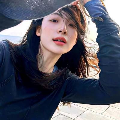 愤怒的浪花一朵朵